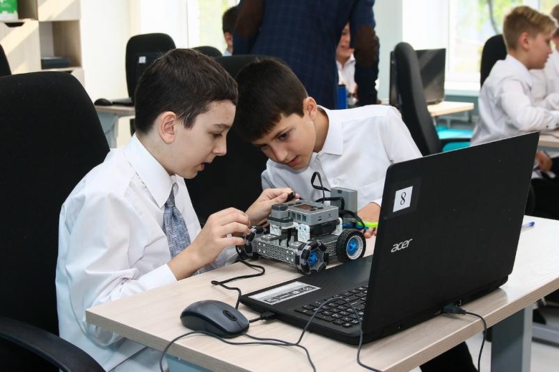 В Приморье открыли центр цифрового образования детей 