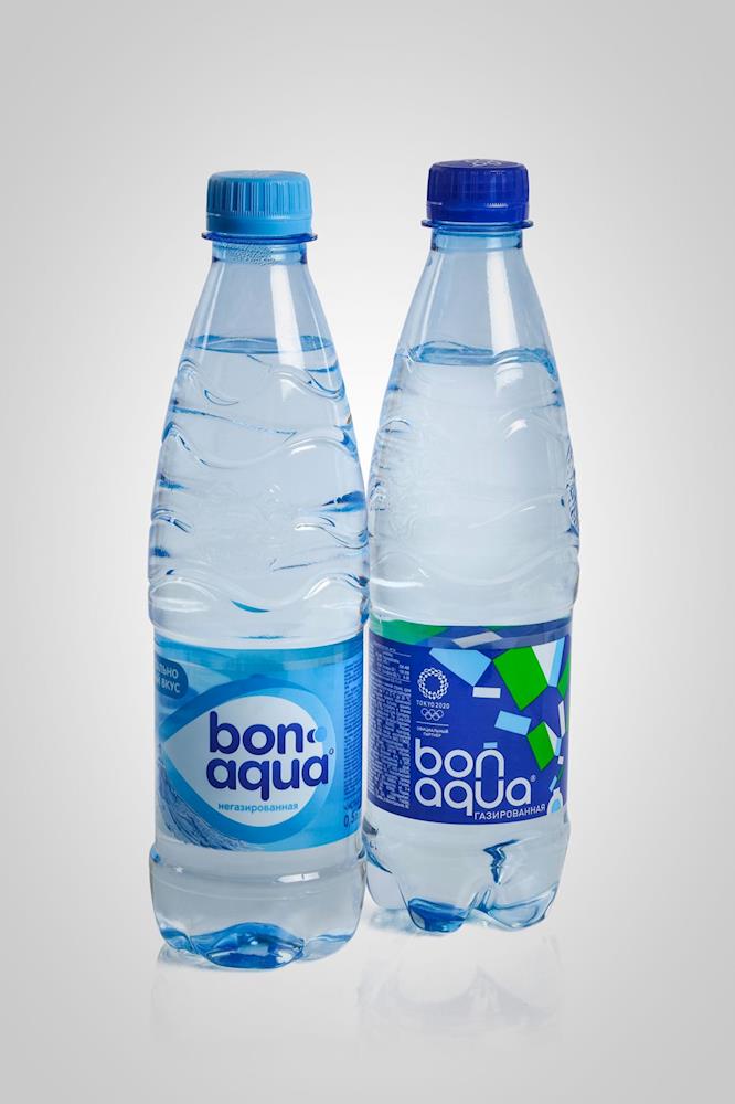 Бонаква. Вода Bonaqua Бонаква. Упаковка воды Бонаква 0.5. 